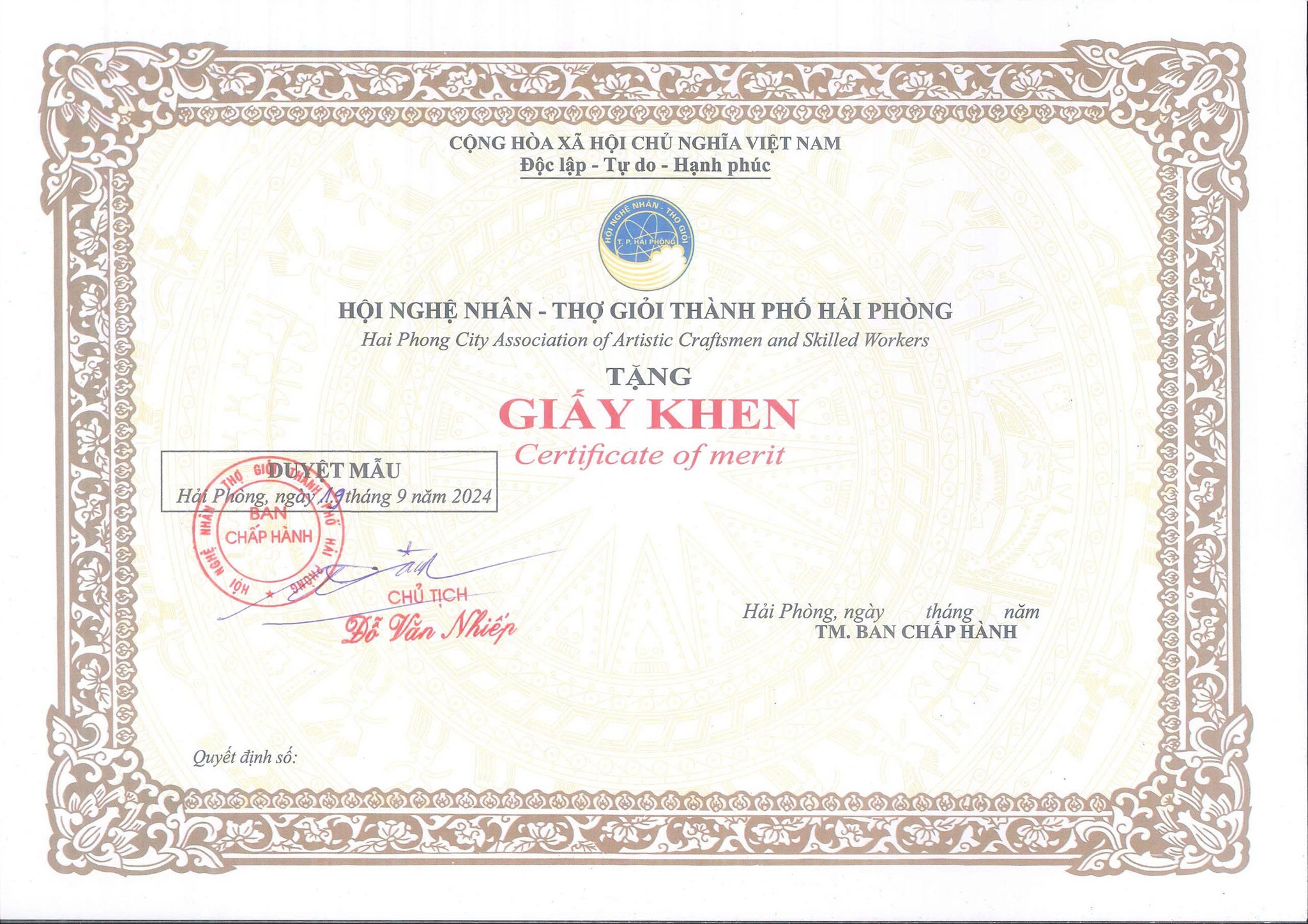 Giay khen cua CT.jpg